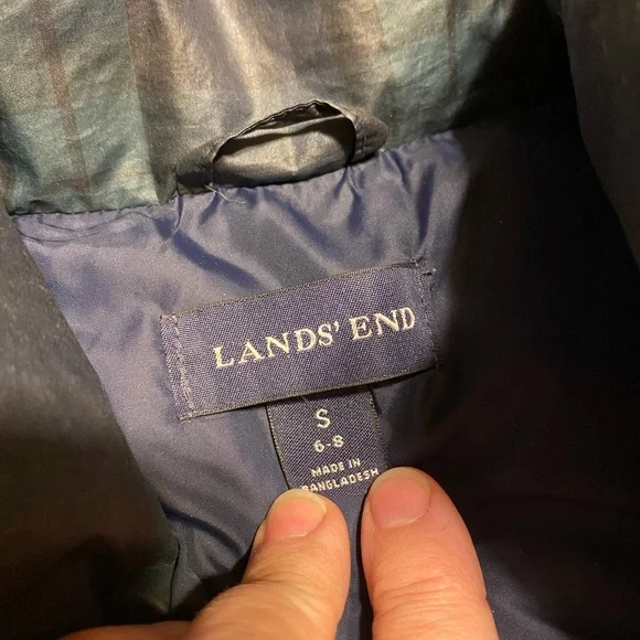 Lands' End Women's Navy Puffer Vest - Picture 2 of 5